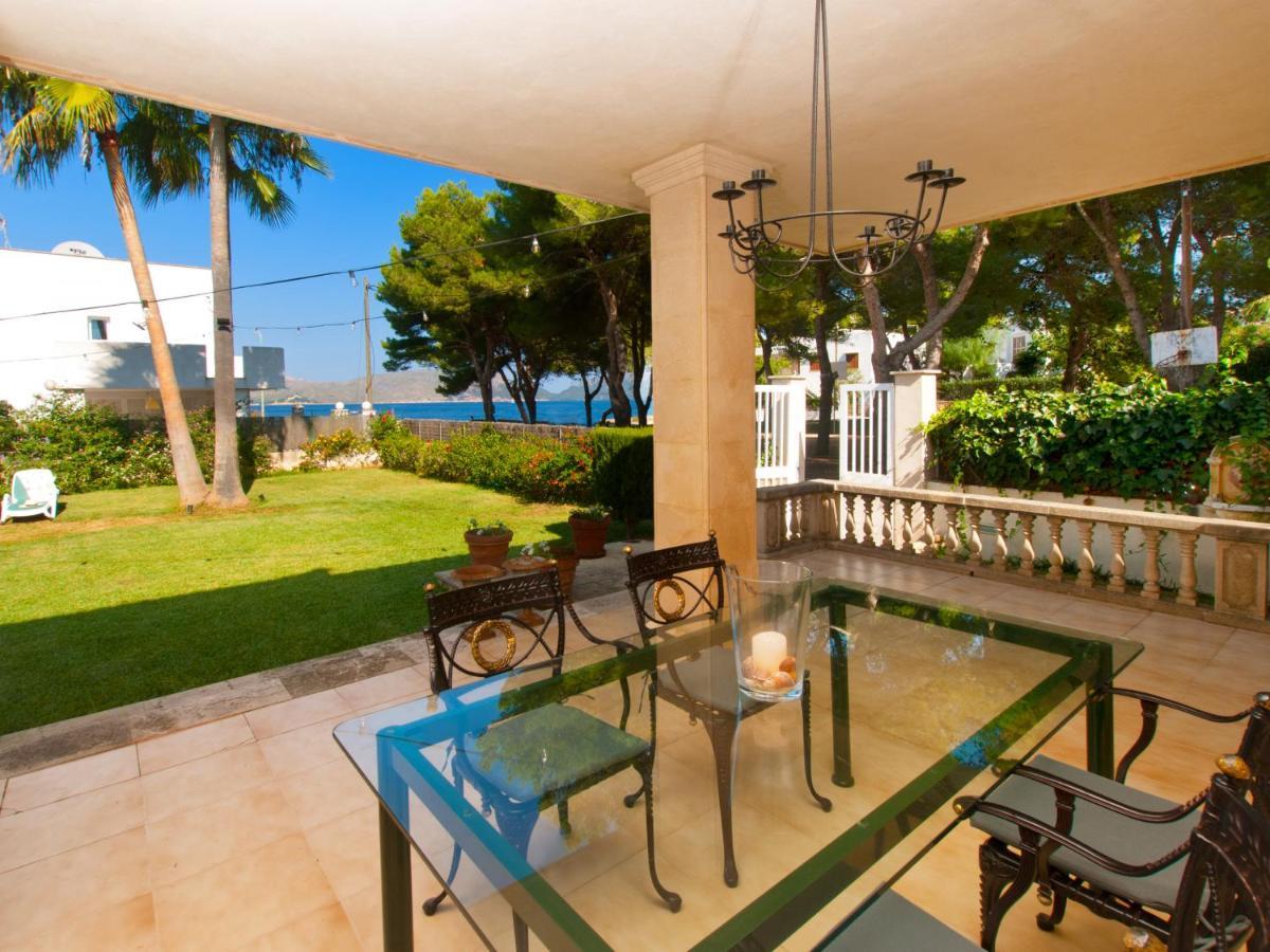 Villa Tita De Manresa, Con Jardines Y Vista Mar 阿尔库迪亚 外观 照片