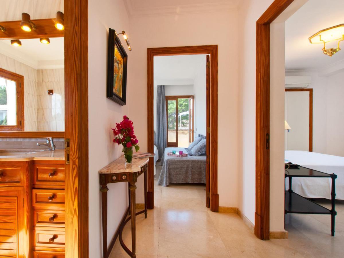 Villa Tita De Manresa, Con Jardines Y Vista Mar 阿尔库迪亚 外观 照片
